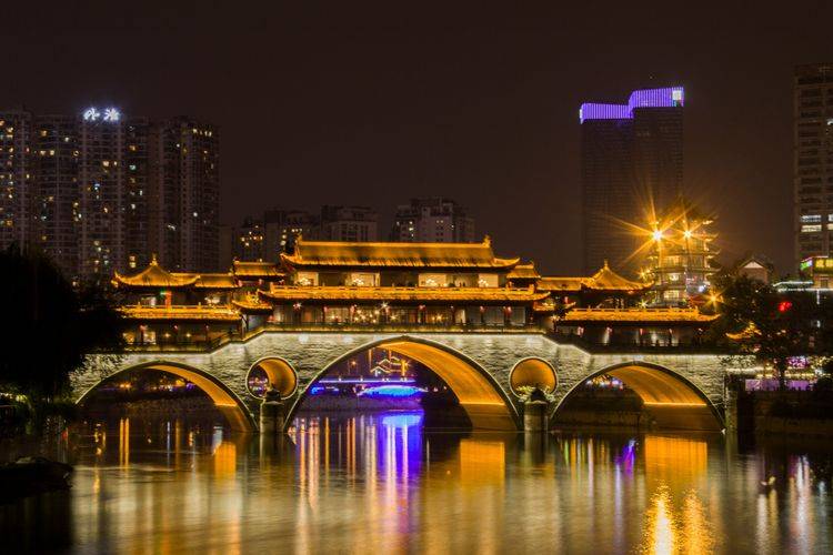 Afbeelding voor bestemming: Chengdu