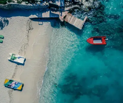 Albanie vliegtickets. Boek voordelige vluchten naar Albanië